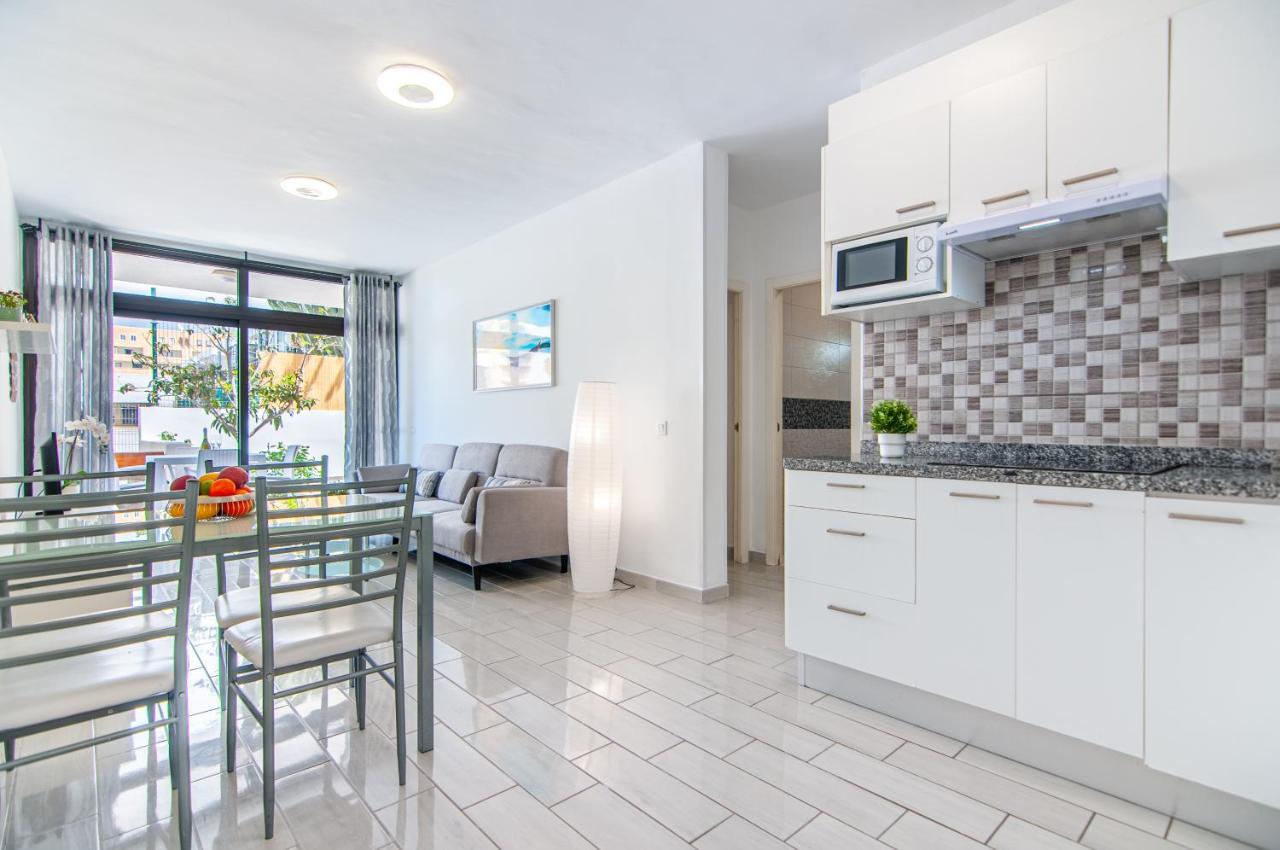 Central 2 Bedroom Apartment Playa De Las Americas Extérieur photo