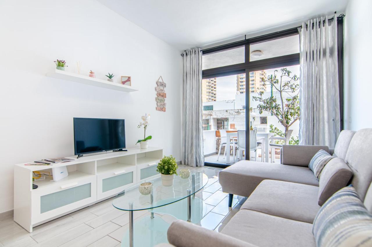 Central 2 Bedroom Apartment Playa De Las Americas Extérieur photo