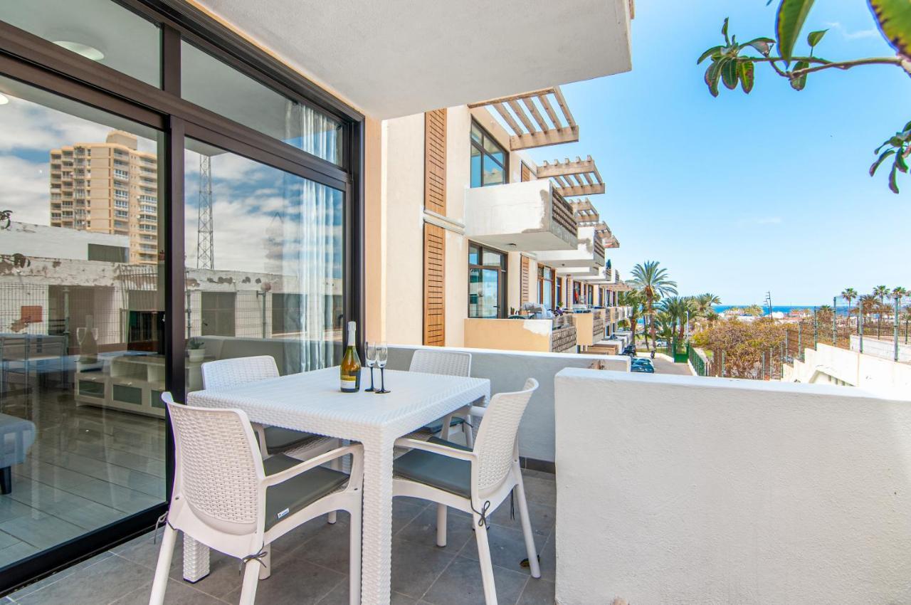 Central 2 Bedroom Apartment Playa De Las Americas Extérieur photo
