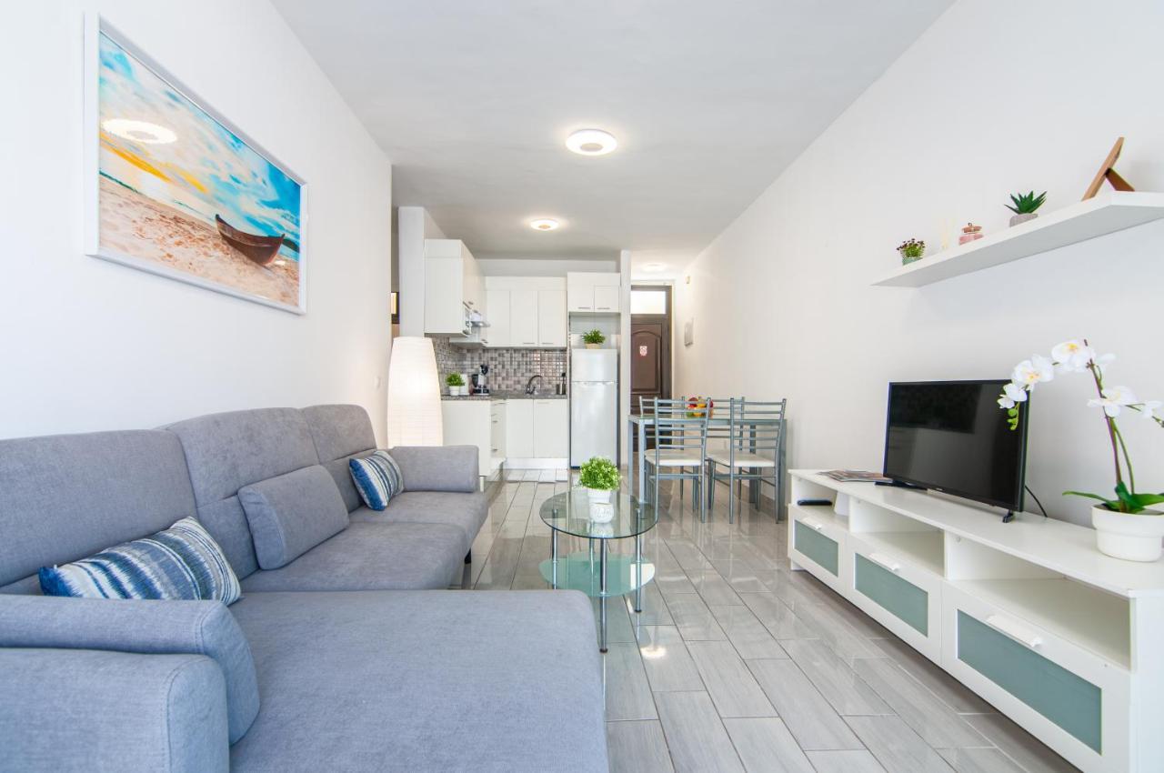Central 2 Bedroom Apartment Playa De Las Americas Extérieur photo