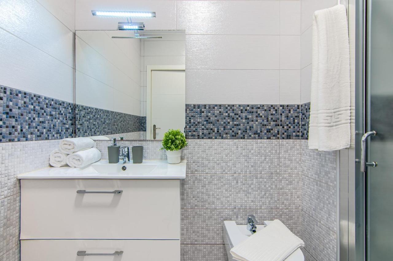 Central 2 Bedroom Apartment Playa De Las Americas Extérieur photo